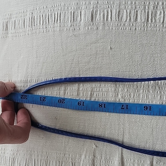 Faux Patent Leather Cross-body Mobile / Cell Phone Clutch - Picture 8 of 8